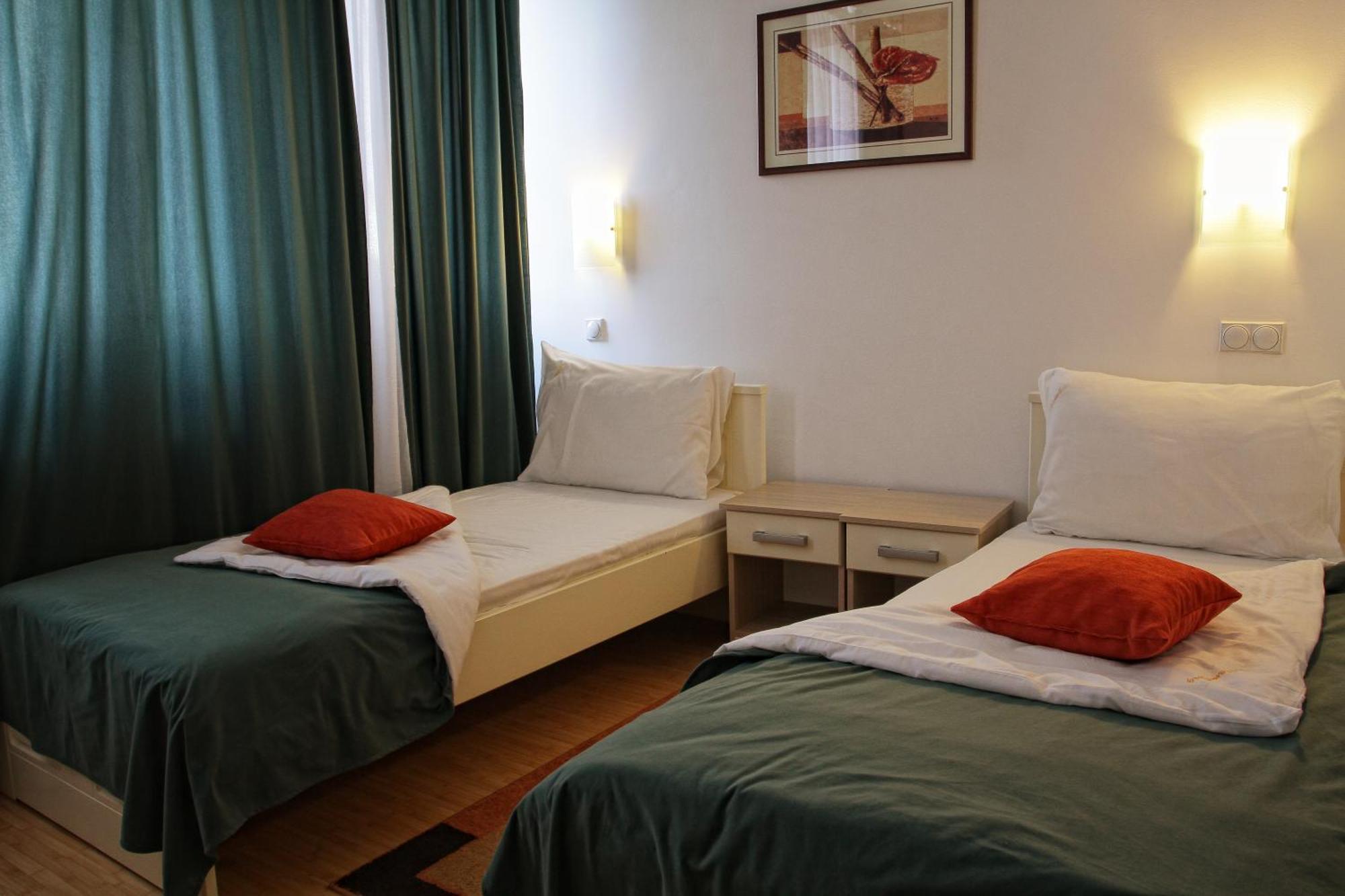 Garni Hotel Hamburg Zaječar Exterior foto